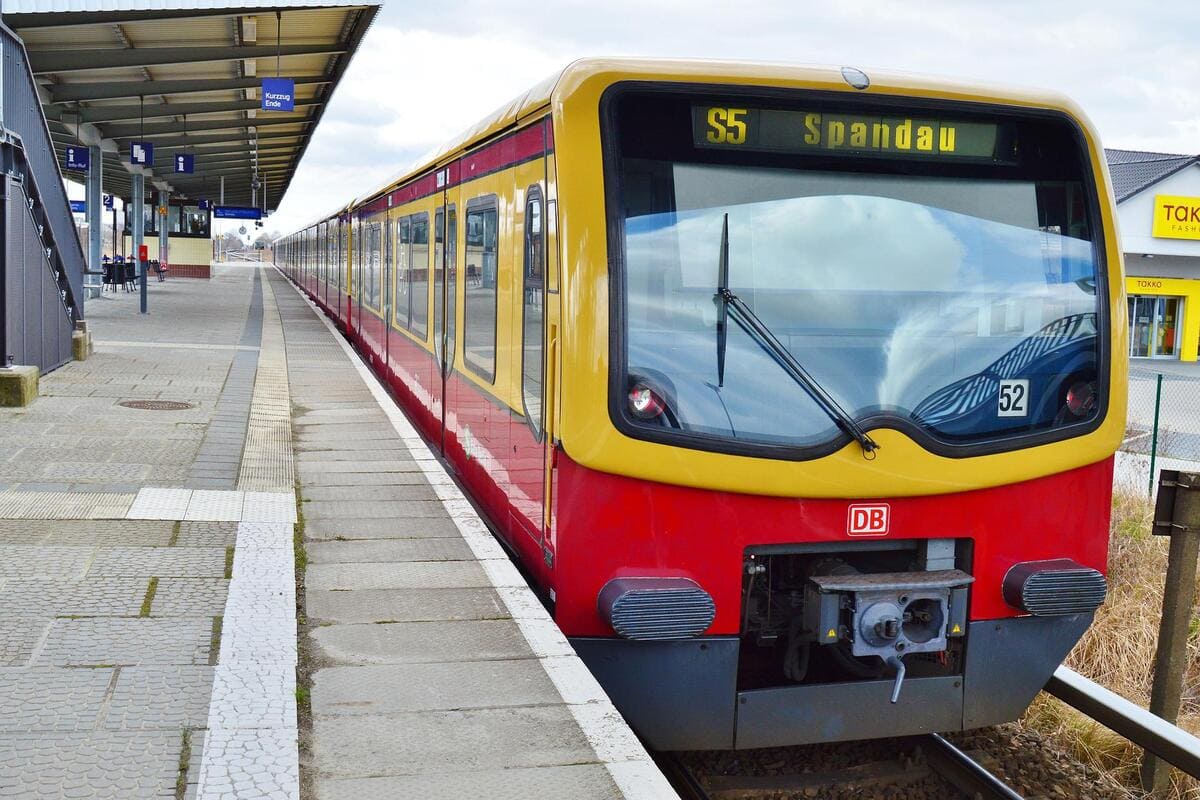 Metropolitana S-Bahn di Berlino