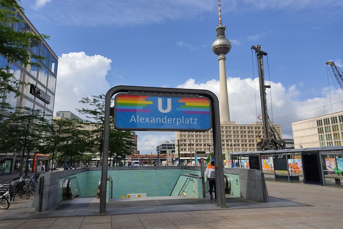 Alexanderplatz gay pride
