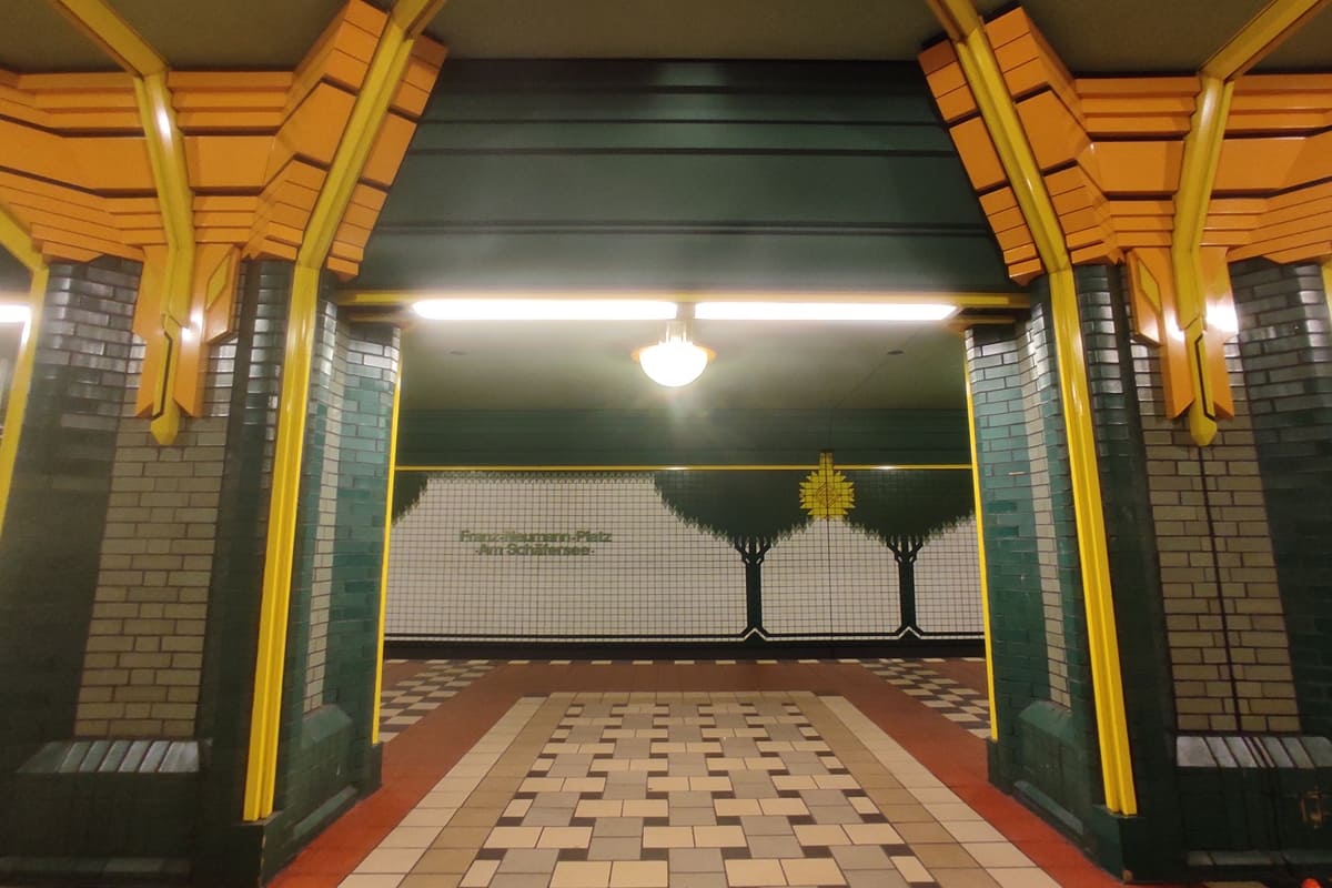 Stazione Franz Neumann