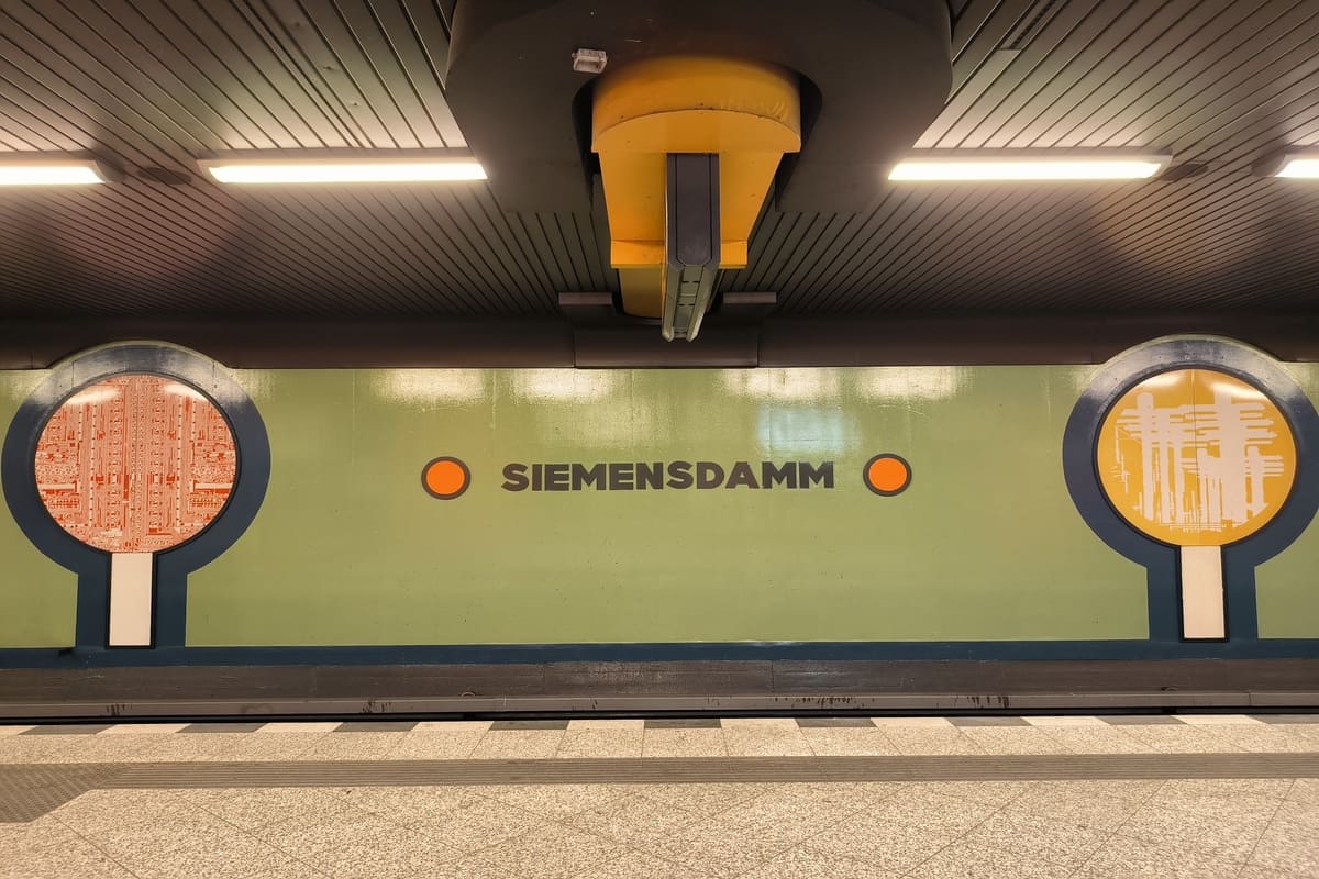 Stazione Siemensdamm