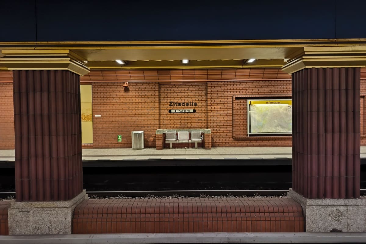 Stazione Zitadelle