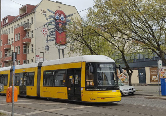 Tram a Friedirchshain Berlino